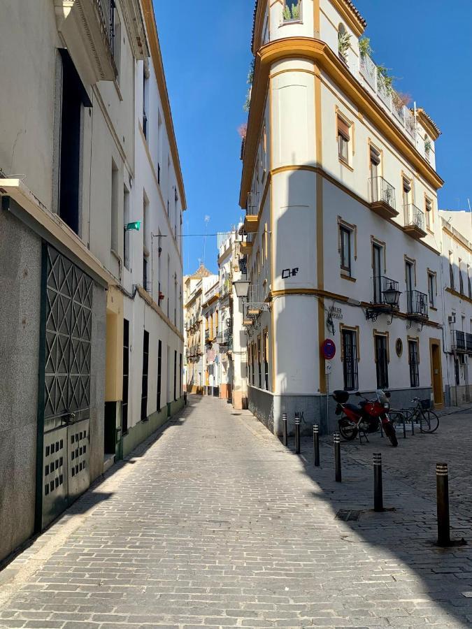 Fam Sevillian Townhouse Villa Sevilla Exteriör bild